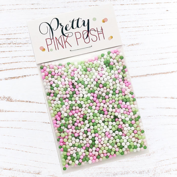 Mistletoe Kisses Shaker Beads