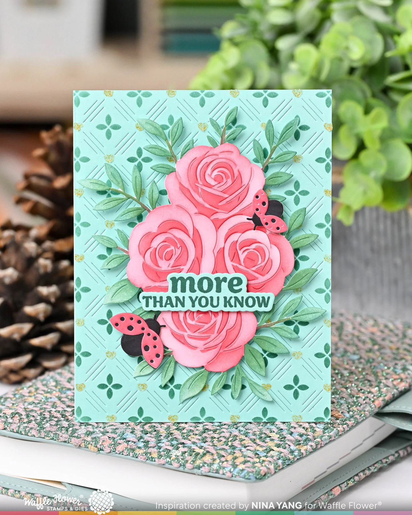 Dashed Lattice Texture Die 