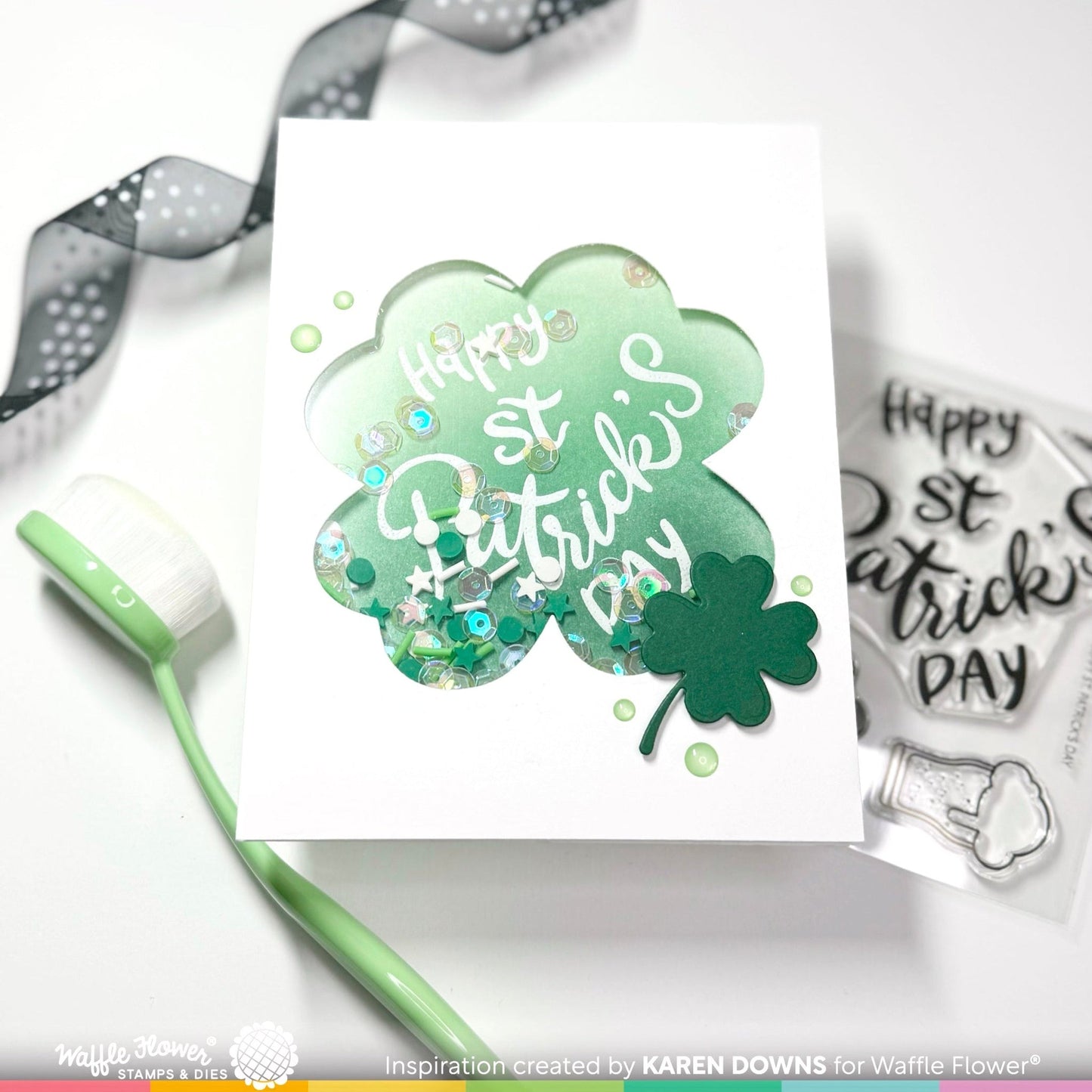 Lucky Clover Shaker Die 