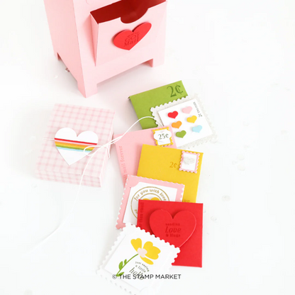Bitty Card And Envelope Die 
