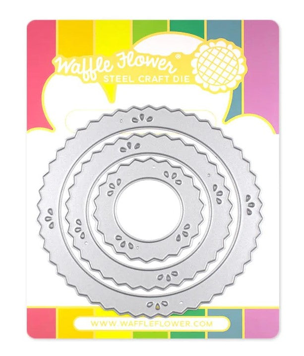 Pinking Circle Frames Die